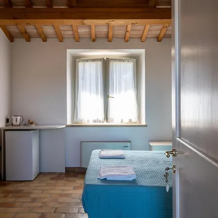 Ca' Lupino Farm stay Urbino