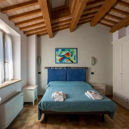 Ca' Lupino Farm stay Urbino